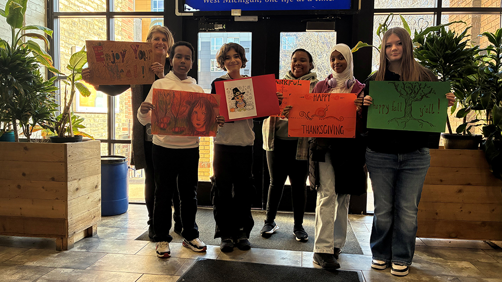 Students Focus on Gratitude with Thanksgiving Projects